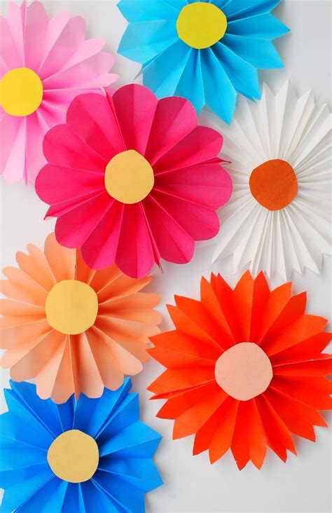 How To Make Paper Flowers The Easiest Way Paper Flowers For Kids