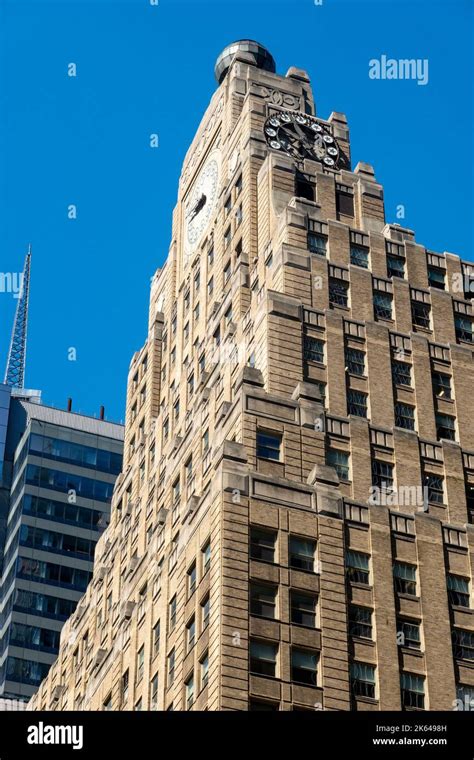 Looking Up At The Landmark Paramount Building 1501 Broadway New York