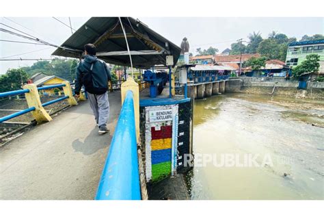 Debit Air Ciliwung Di Bendung Katulampa Kembali Berkurang Republika