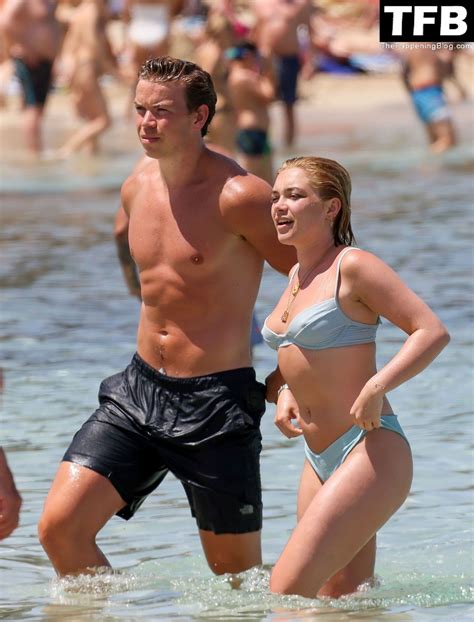 Florence Pugh And Will Poulter Enjoy A Flirty Beach Day In Ibiza 14