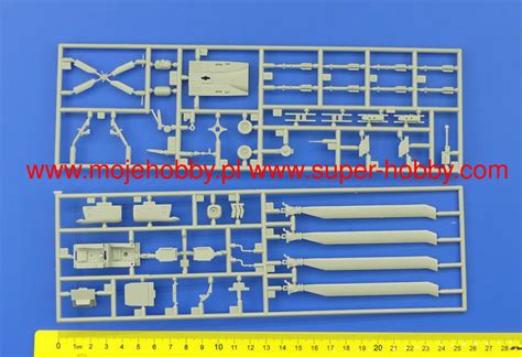 AH 64A Apache Model Do Sklejania Revell 03824