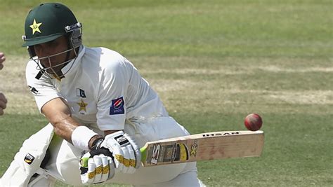 Misbah ul-Haq reaches fastest Test century - Cricket Country