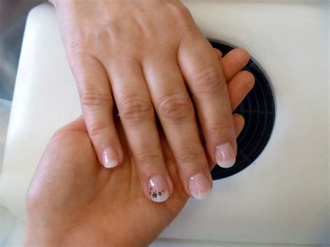 Fluffy Nails Pose Gel Avec Rallongement Capsules Sur Ongles