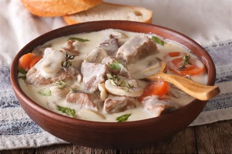 Blanquette De Veau Aux Champignons Sauce Cr Meuse Toutes Recettes