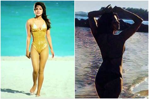 Priyanka Chopra In Bikini In Dostana