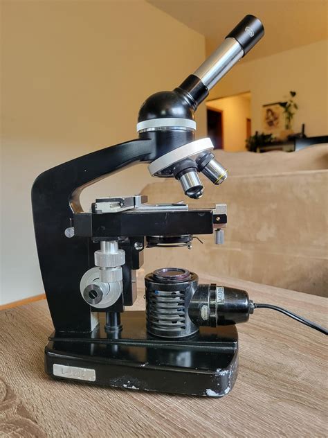 $20 Wolfe Microscope fb find : r/microscopy