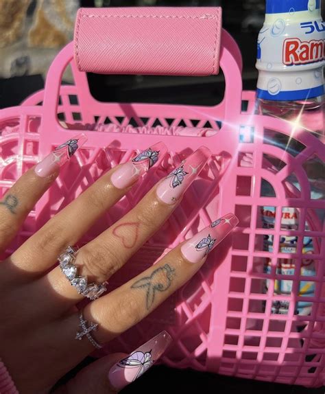 Extreme Barbie Behaviour Jet Set Babe Press On Nails Slaylebrity