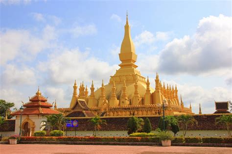 Pha That Luang Stupa In Vientiane Laos Vientiane Attractions