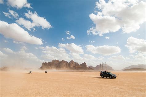 Hintergrundbilder Wolke Himmel Reifen Fahrzeug Natur Rad Auto