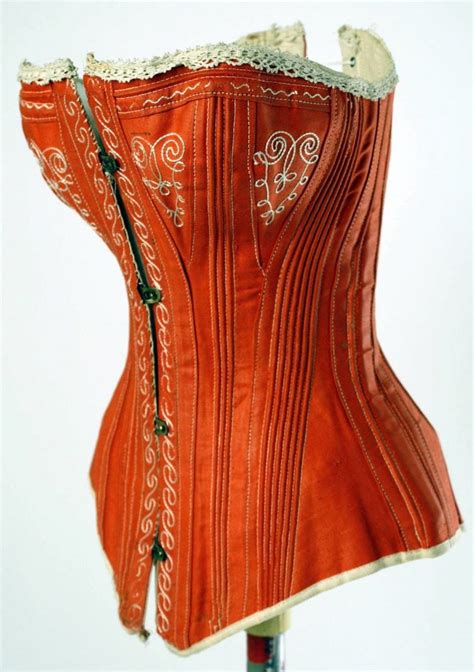 Victorian Corsets What They Were Like And How Women Used To Wear Them