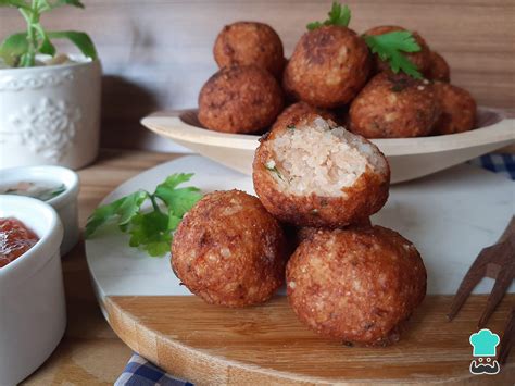 Bolinho De Arroz Lingui A Lingui A Toscana Ou Lingui A De