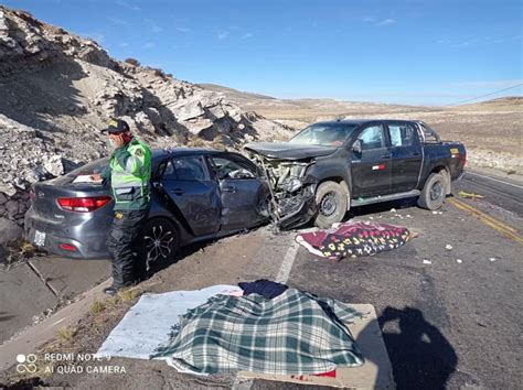 Cuatro Personas Mueren Tras Choque Frontal De Autos En Vía Arequipa