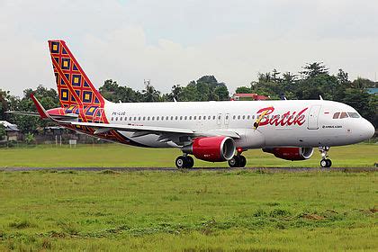 PK LUQ Batik Air Airbus A320 214 WL