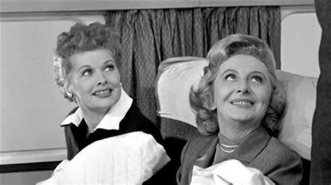 Watch I Love Lucy Season 5 Episode 26 I Love Lucy Home From Europe Full Show On Paramount Plus