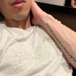 漫画喫茶でオナニー Pornhub Gay