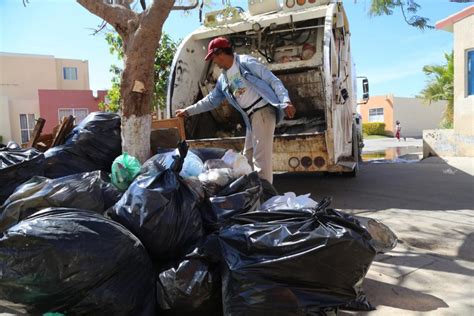 EN FORMA LA RECOLECCIÓN DE BASURA EN BAHIA DE BANDERAS H X