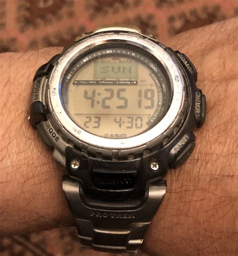 Suvenir Vazduhoplovstvo Prigovor Casio Protrek 40 Kolica Animacija Orao