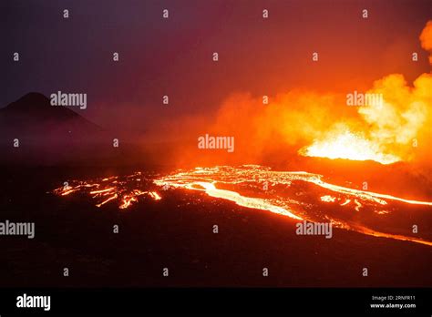 Im Genes De La Reciente Erupci N Volc Nica En Litli Hrutur En La