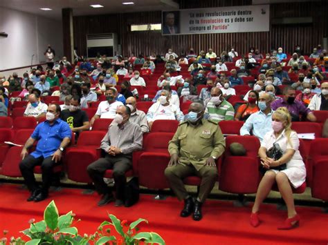 Sesionó Asamblea Municipal del Poder Popular en Holguín