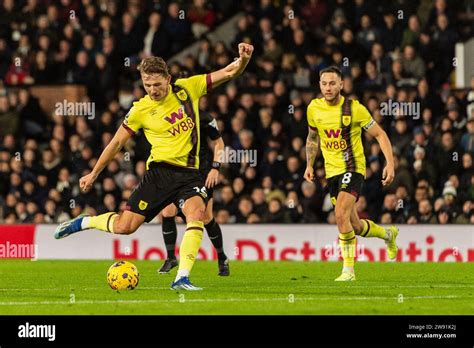 London Uk Rd Dec Sander Berge Of Burnley Shoots During The