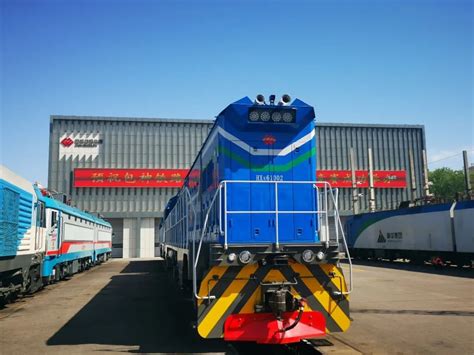 Crrc Corporation Ltd On Twitter Rt Crrcziyang The Hxn Locomotive