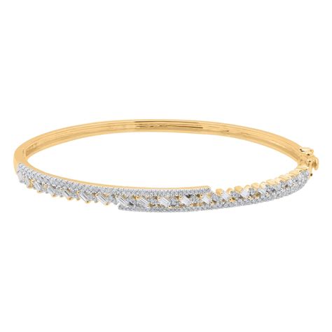 Tjd 1 Carat Brilliant Cut And Baguette Diamond Bangle Bracelet In 18kt