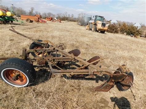 John Deere Pull Type Plow Bigiron Auctions