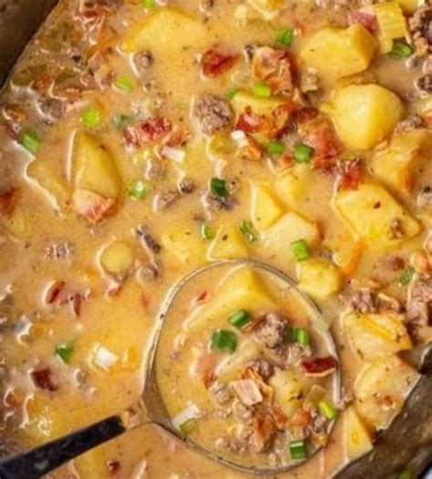 Slow Cooker Creamy Potato Bacon Soup Viral Recipes