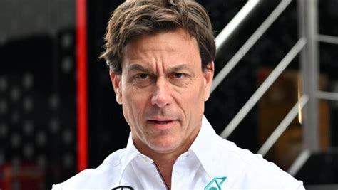 Toto Wolff Sehe Dass Marko Es Trifft Was Bei Red Bull Passiert