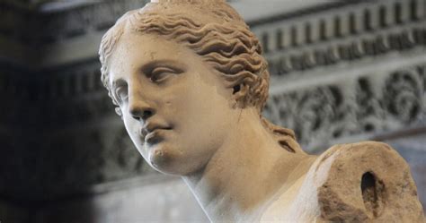 Venus De Milo Descubre La Escultura De La Antigua Grecia