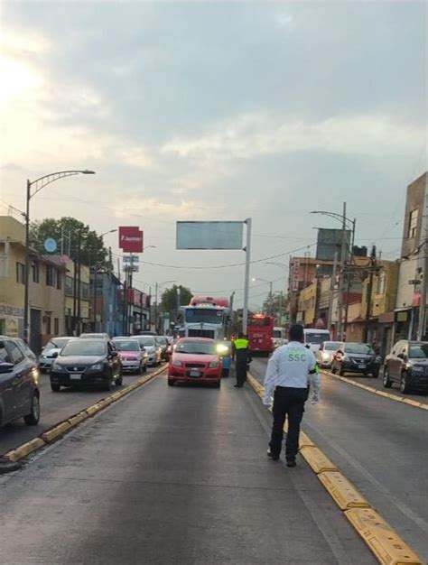 Metrob S Cdmx On Twitter En Ese Momento Cell Sinti El Verdadero