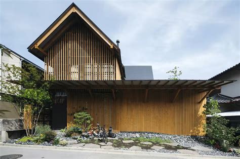 This Beautiful Wooden Home In Osaka Japan Is Marked By Tranquil