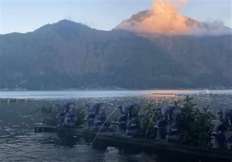 Pesona Dan Keajaiban Alam Danau Batur Di Kintamani Bali Pande