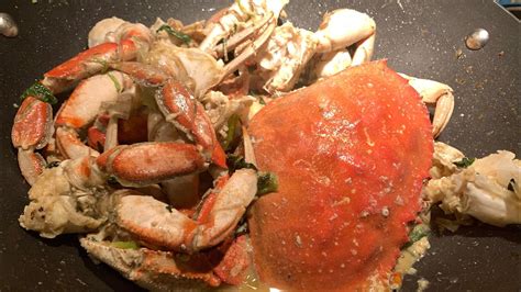 Easy Asian Stir Fry Dungeness Crabs Cha Kdam Recipe Youtube