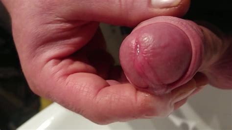 In Das Waschbecken Gewichst Free Gay Porn XHamster XHamster