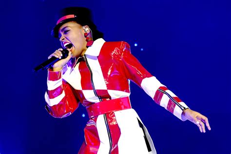 Janelle Monaes Style Evolution From Classic Tuxes To Pink Pants