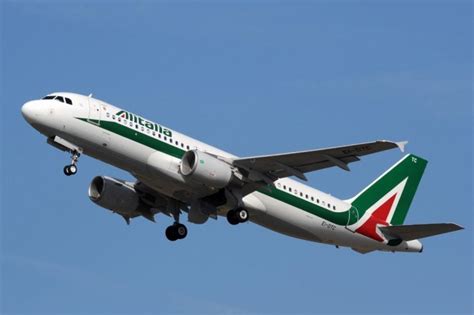 Da It Lia Para O Brasil Alitalia Aumenta A Oferta De Voos Portale