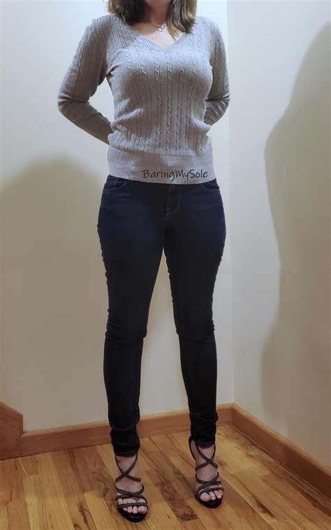 Extra Tight To Show Off My Curves Rgirlsinjeans