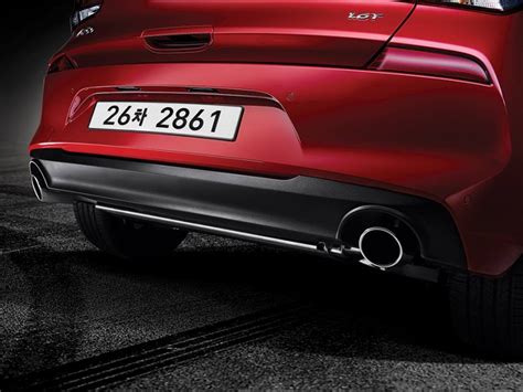 Hyundai I30 Exhaust Pipe Revealed Ahead Of Paris Debut