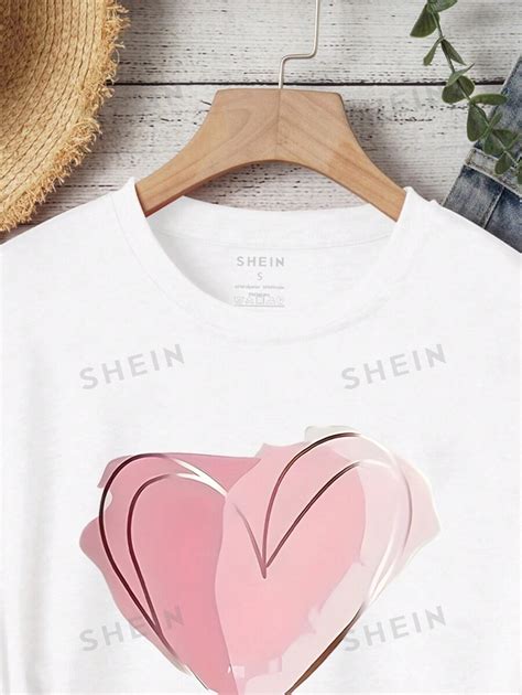 Shein Ezwear Camiseta De Manga Corta Con Estampado En Forma De Coraz N