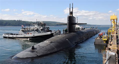 Navy Looking To Extend Ohio Ssbns To Add To Columbia Class Margin