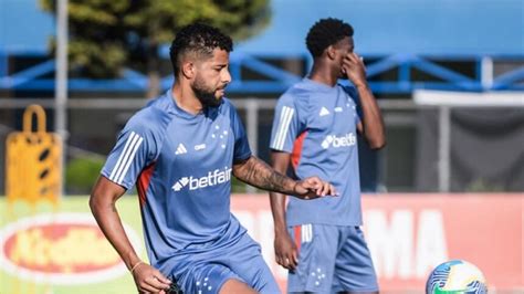 Zagueiro do Cruzeiro é autorizado pelo STJD e pode jogar contra o Flamengo