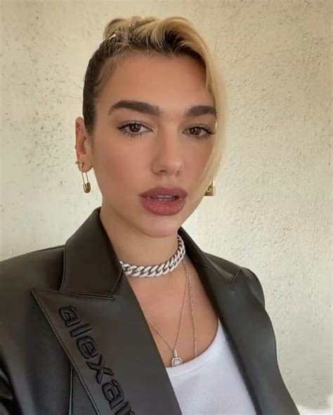 Dua Lipa México On Instagram “🚀 Dua Lipa Via Tiktok Physical 💥💎🌈💜