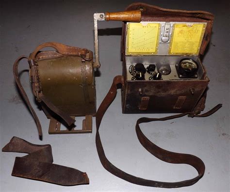 Japanese Ww2 Type 94 6 Military Field Radio Unit And Hand Crank