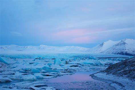 Jokulsarlon Glacier Lagoon in Iceland - Slider - Discovering New Skies