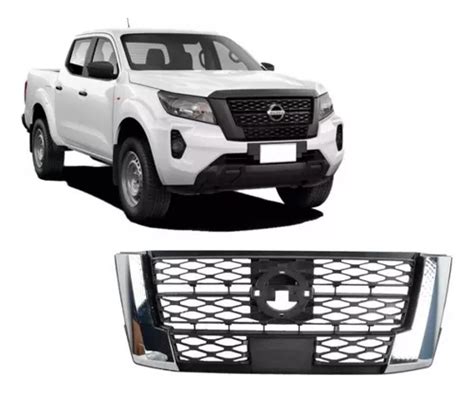 Mascara Nissan Navara 2023 Cromada Cuotas sin interés