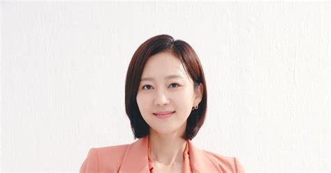 인터뷰② 밀수 염정아 김혜수 눈만 마주쳐도 칭찬맏언니인데 애교多