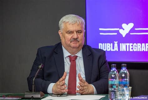 Rectorul Igor Șarov Legăturile dintre cercetătorii din R Moldova și