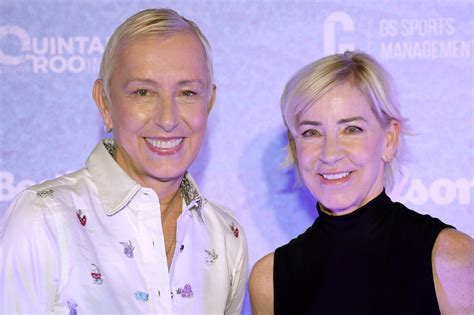 We Cant Sit Back Chris Evert Martina Navratilova Urge Wta To Stay