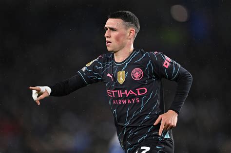 City Star In Top Form Foden Zieht Mit Messi Und Haaland Gleich